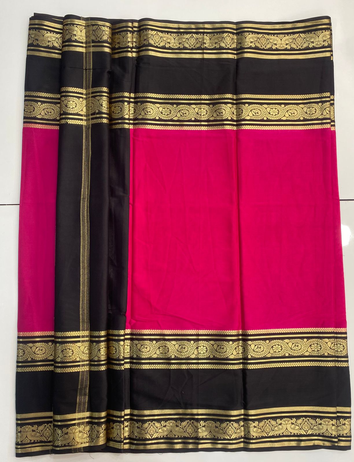 Mysore Crepe Bentex Border Saree (3056)