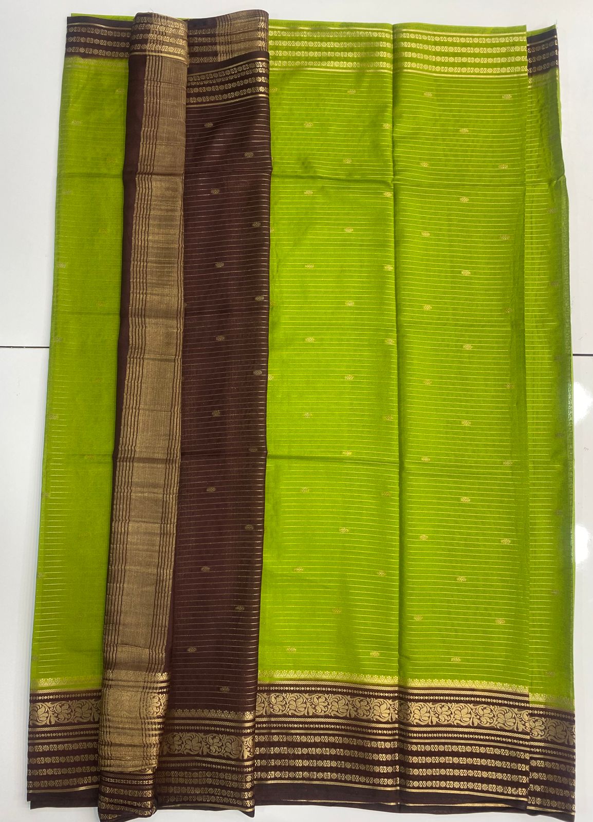 Crepe Georgette Butta Saree (3060)