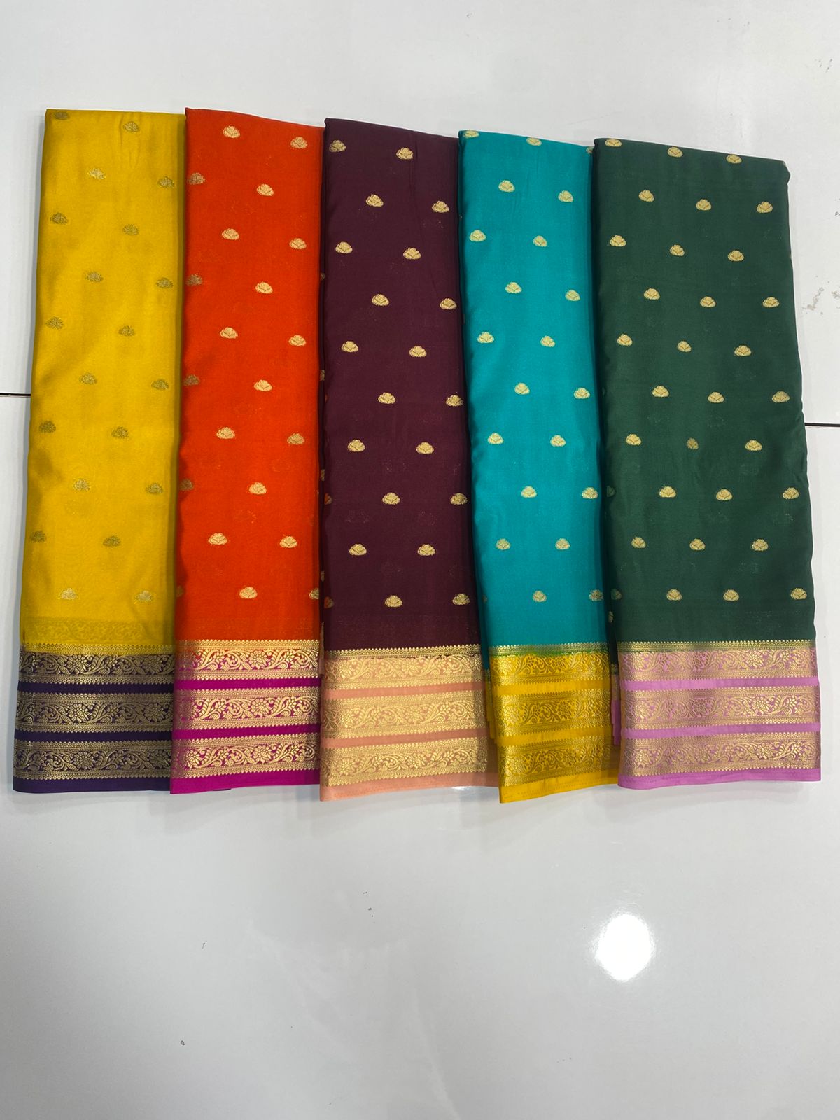Mysore Crepe Butta Saree(3112)