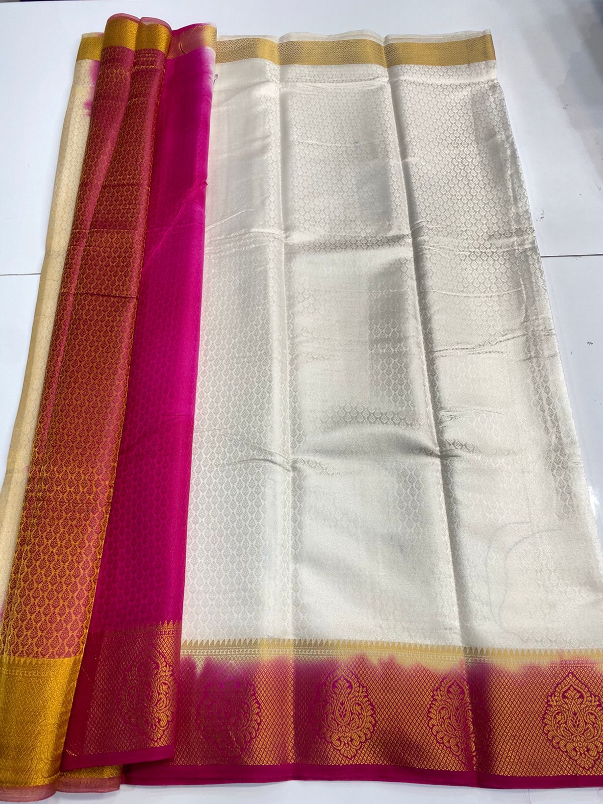Semi Silk Embose Saree(2948A)