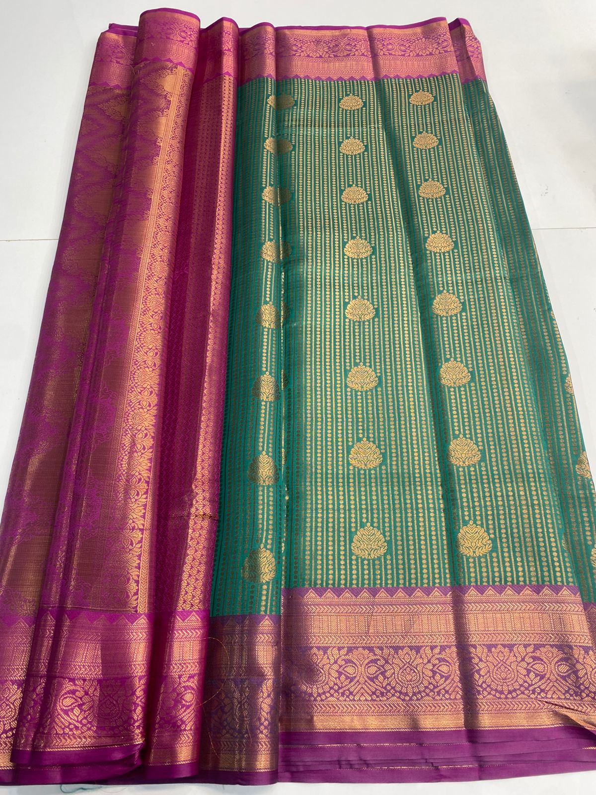 Semi Silk Broket Saree (3113A)