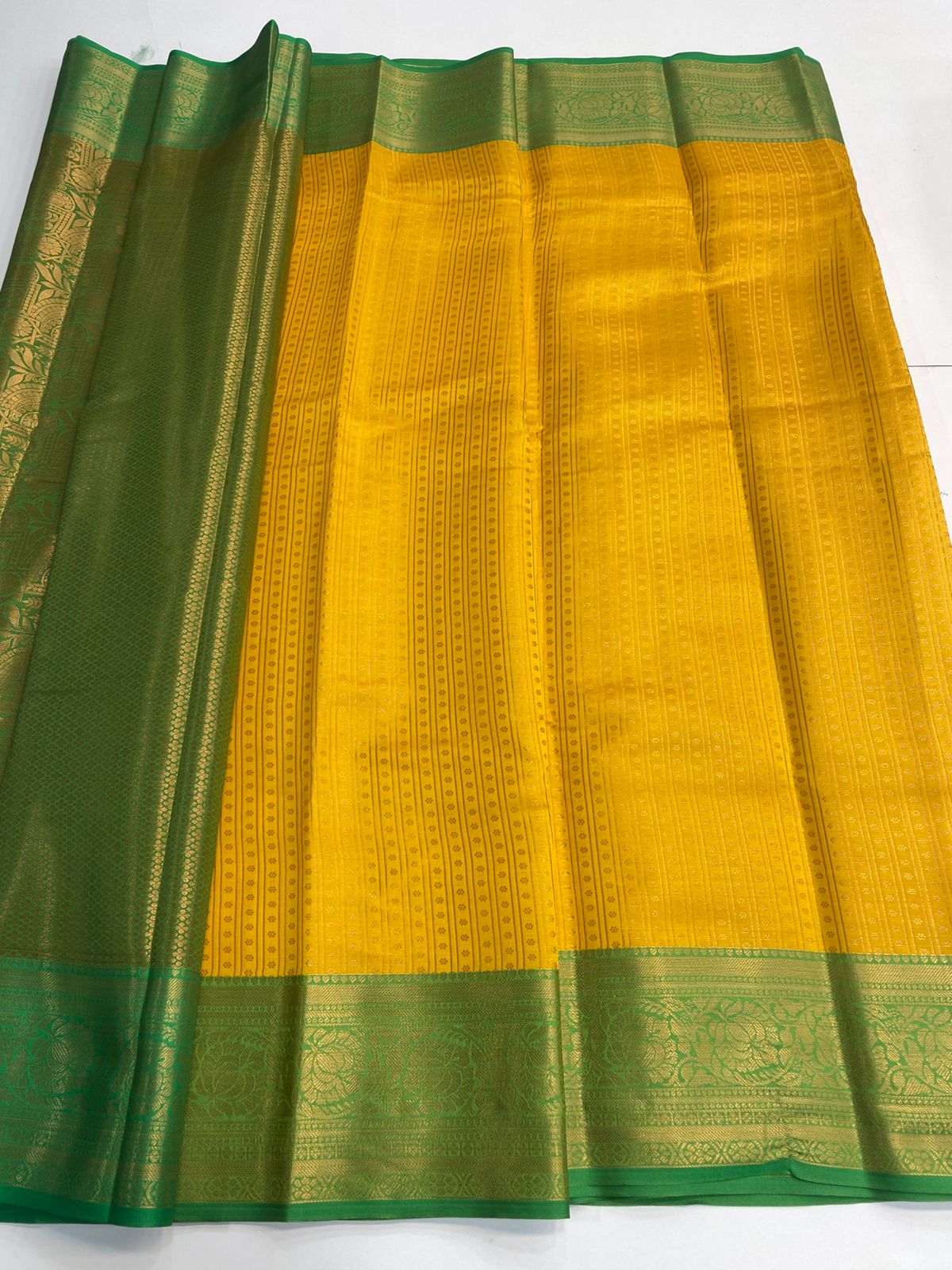 Semi Silk Broket Saree (3113C)
