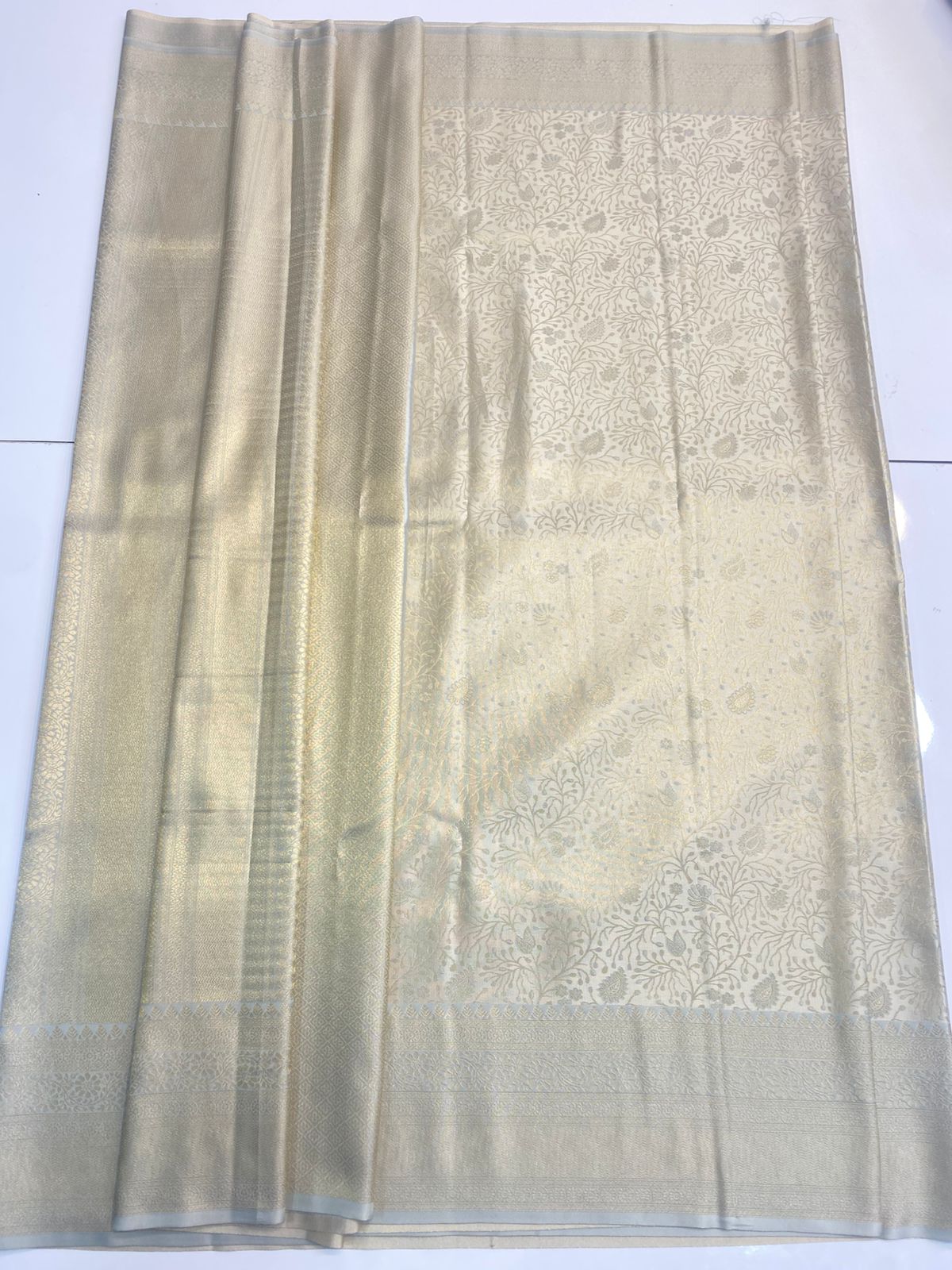 Semi Silk Tissue Broket Satin Saree (3026)