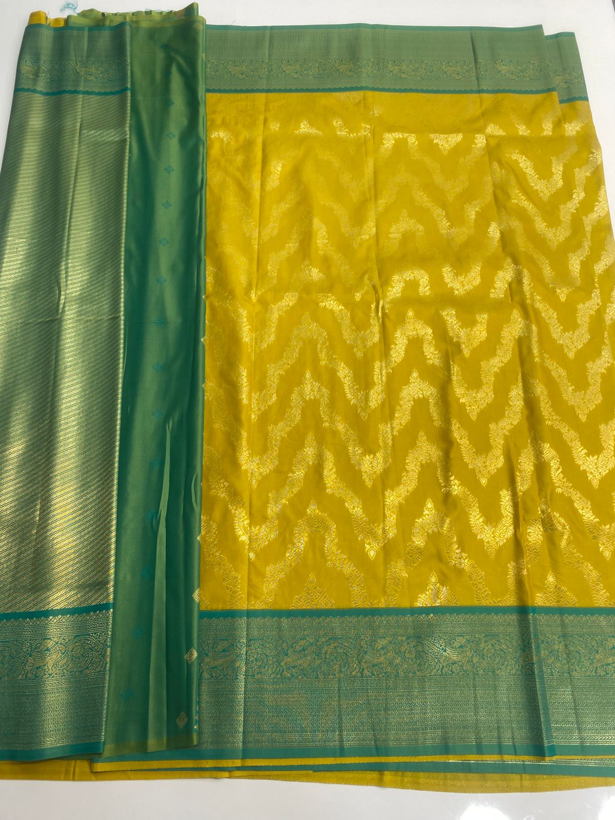 Kanchipuram semi silk saree (3124)