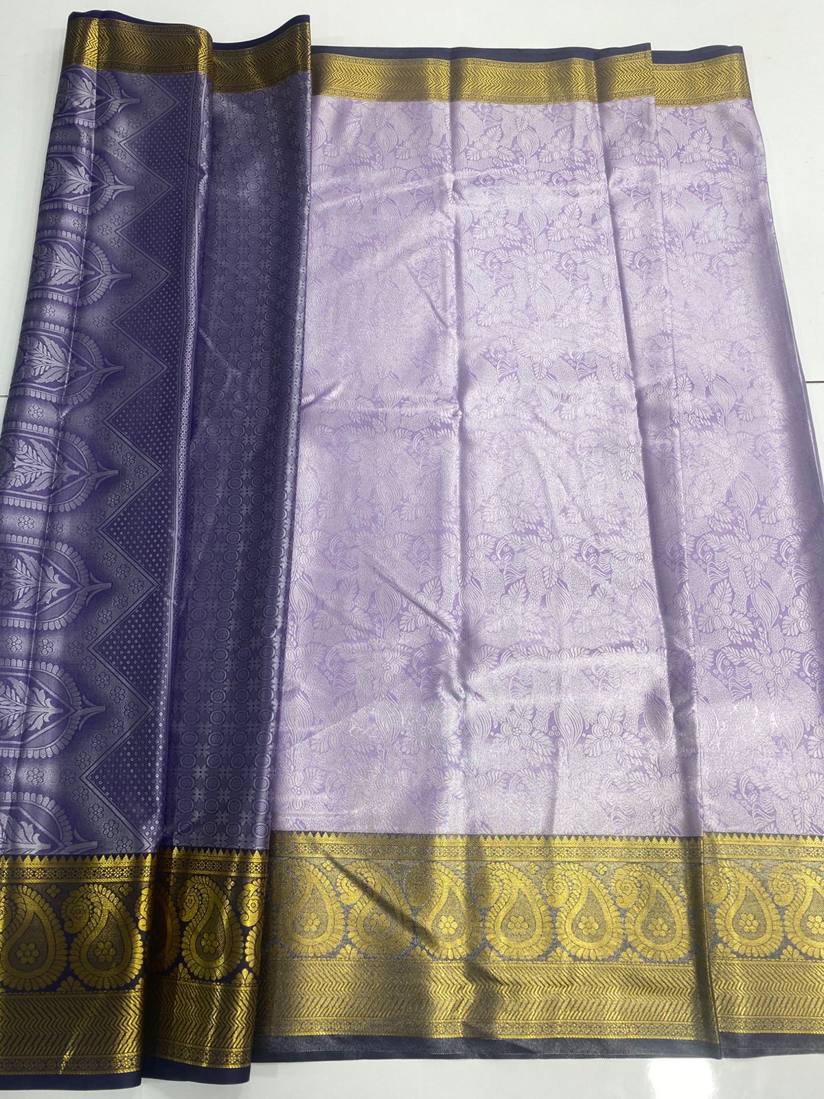 Semi Silk Broket Saree (3128)