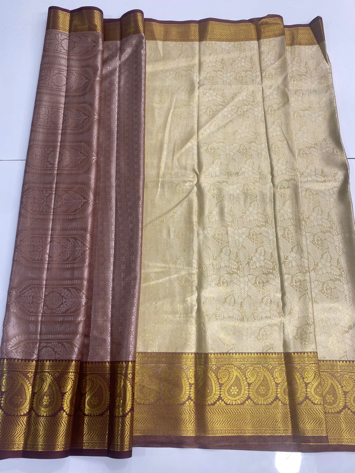Semi Silk Broket Saree (3128)