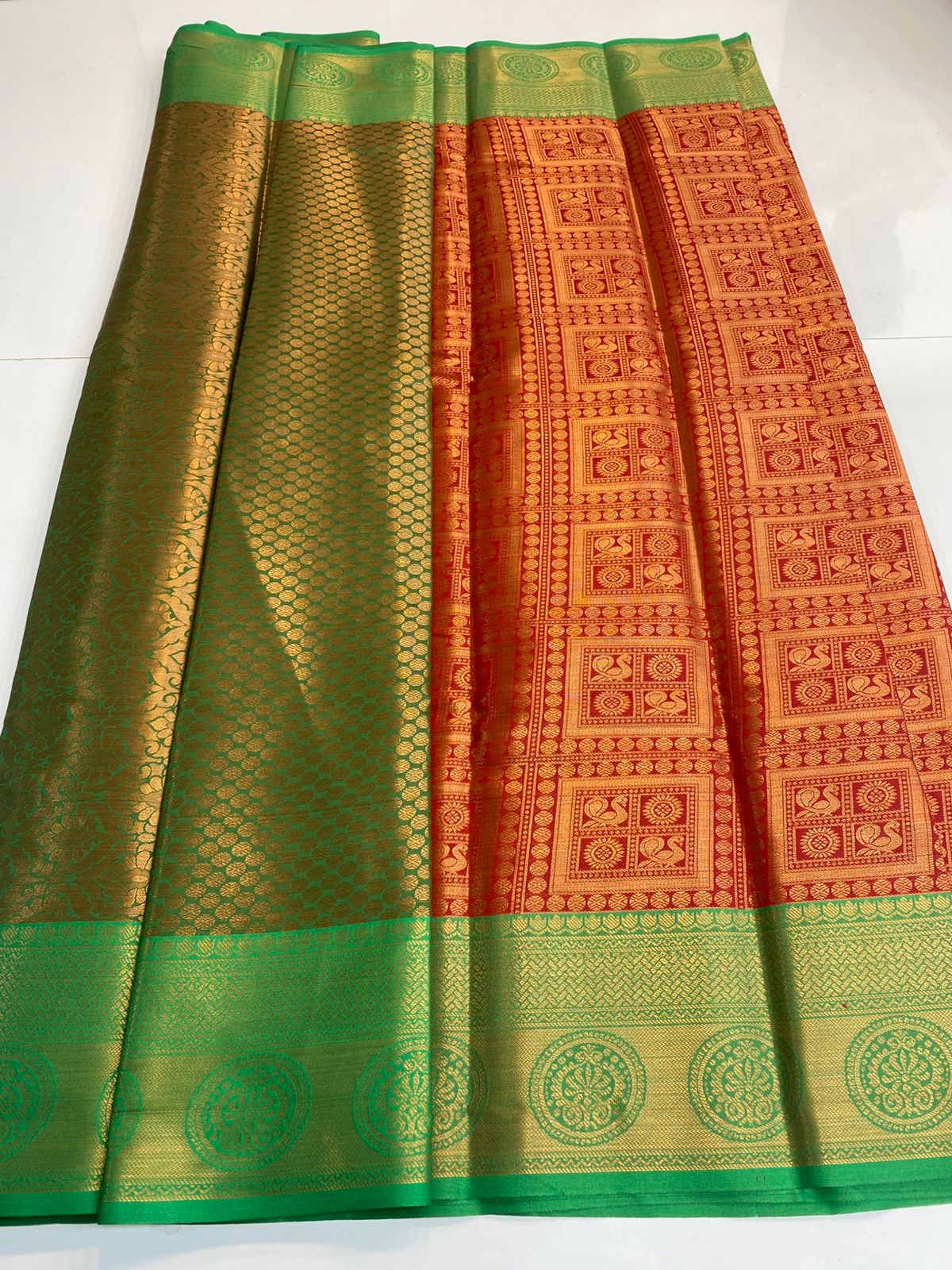 Semi Silk Broket Saree (3113E)