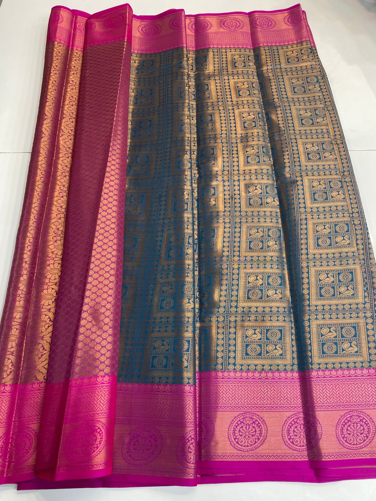 Semi Silk Broket Saree (3113E)