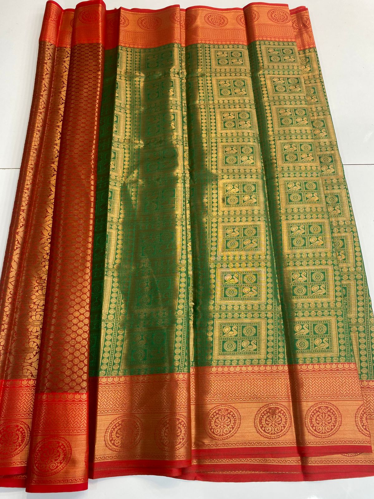 Semi Silk Broket Saree (3113E)