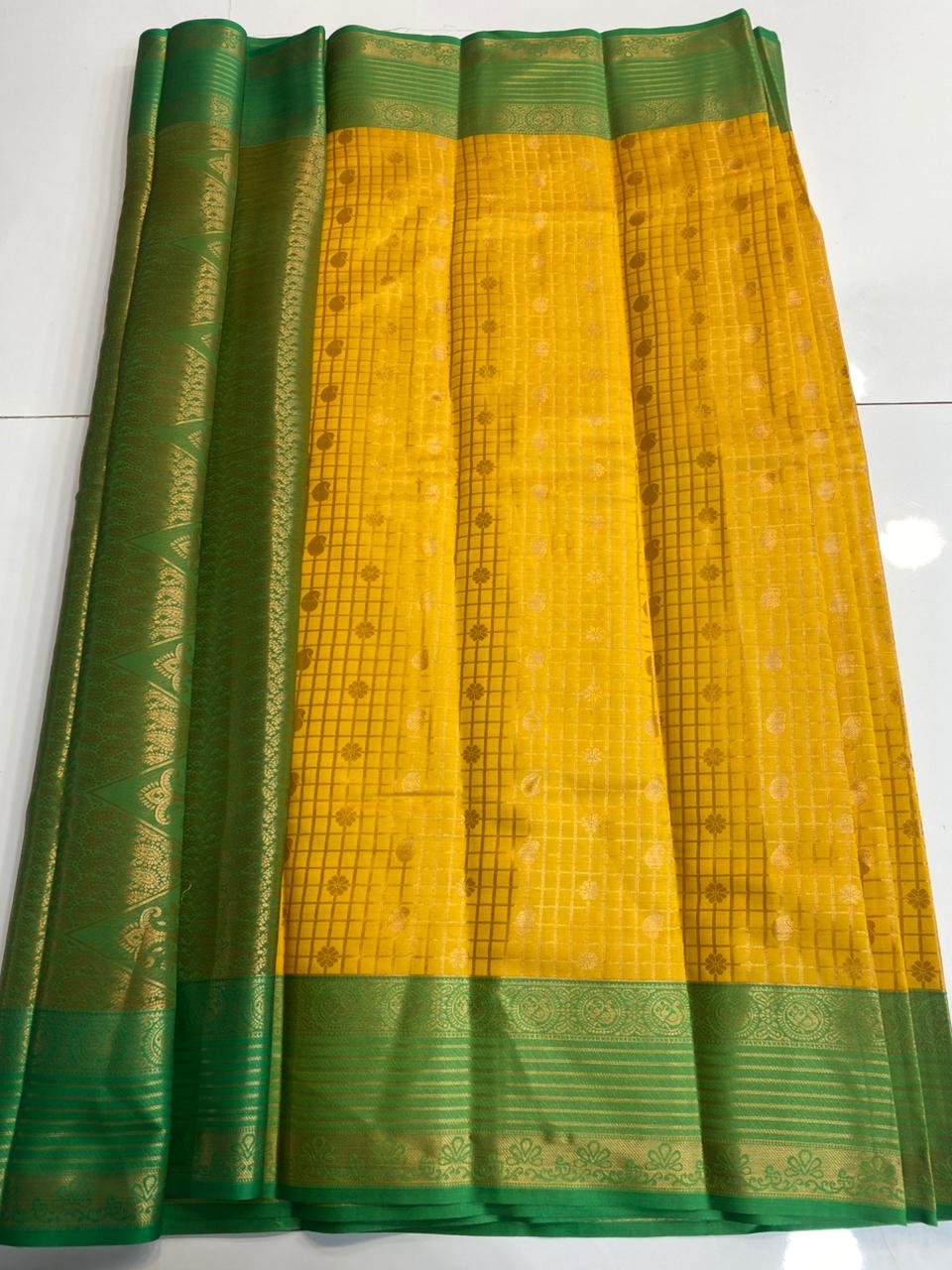 Semi Silk Broket Saree (3113H)