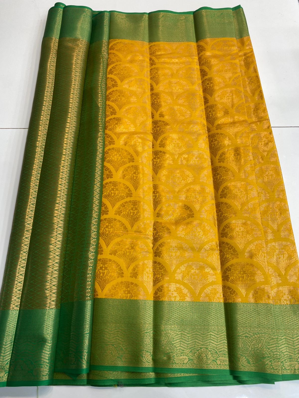 Semi Silk Broket Saree (3113I)