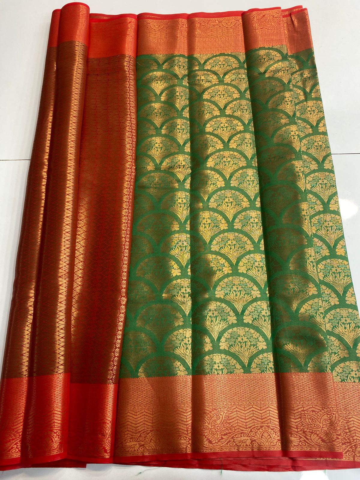 Semi Silk Broket Saree (3113I)