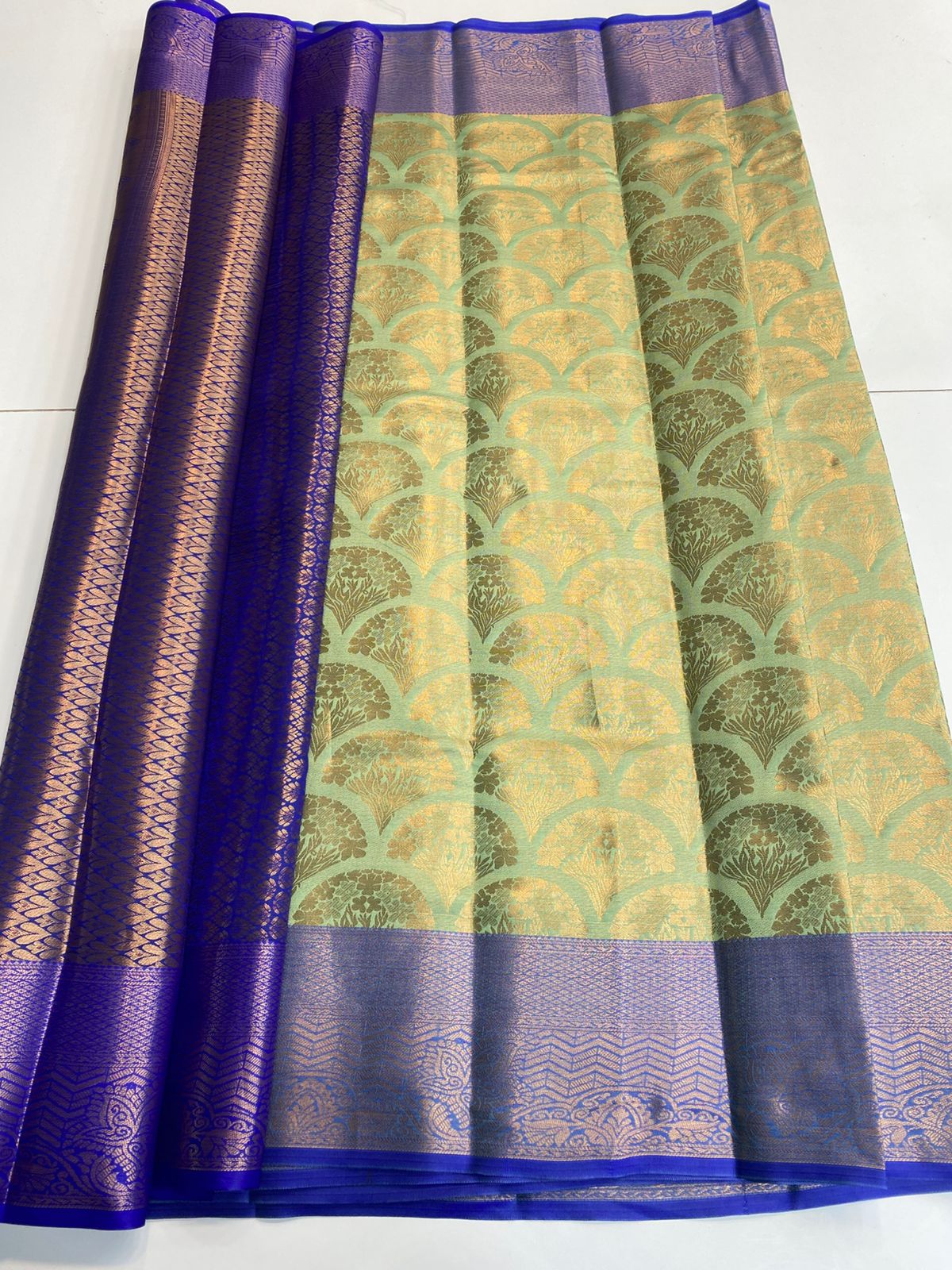 Semi Silk Broket Saree (3113I)