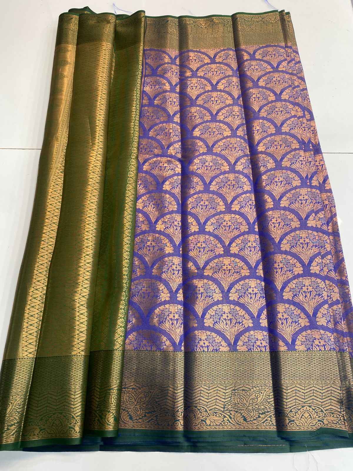 Semi Silk Broket Saree (3113I)