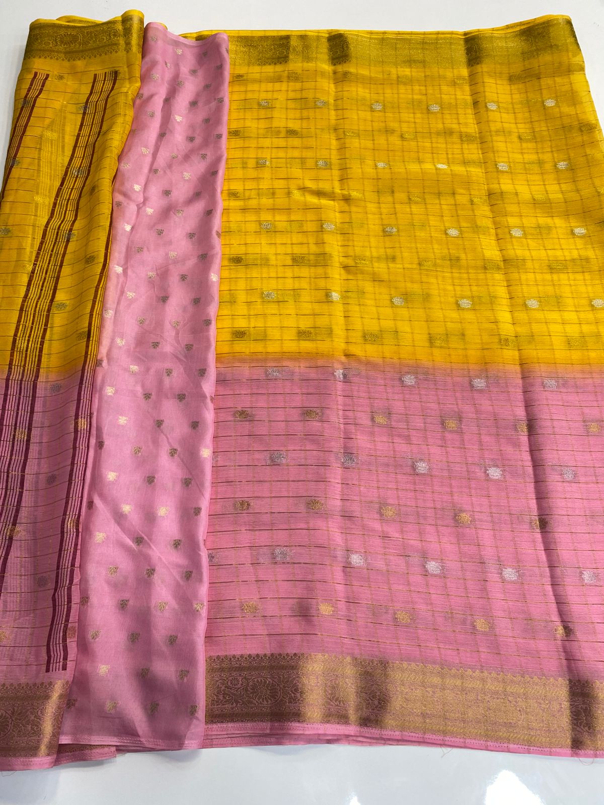 Fancy Georgette Zari Butta Saree (3137A)