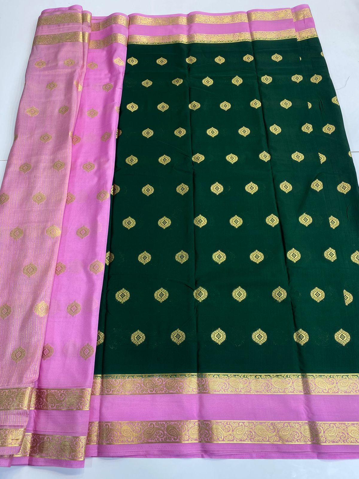 Mysore Crepe Butta Saree (3156)