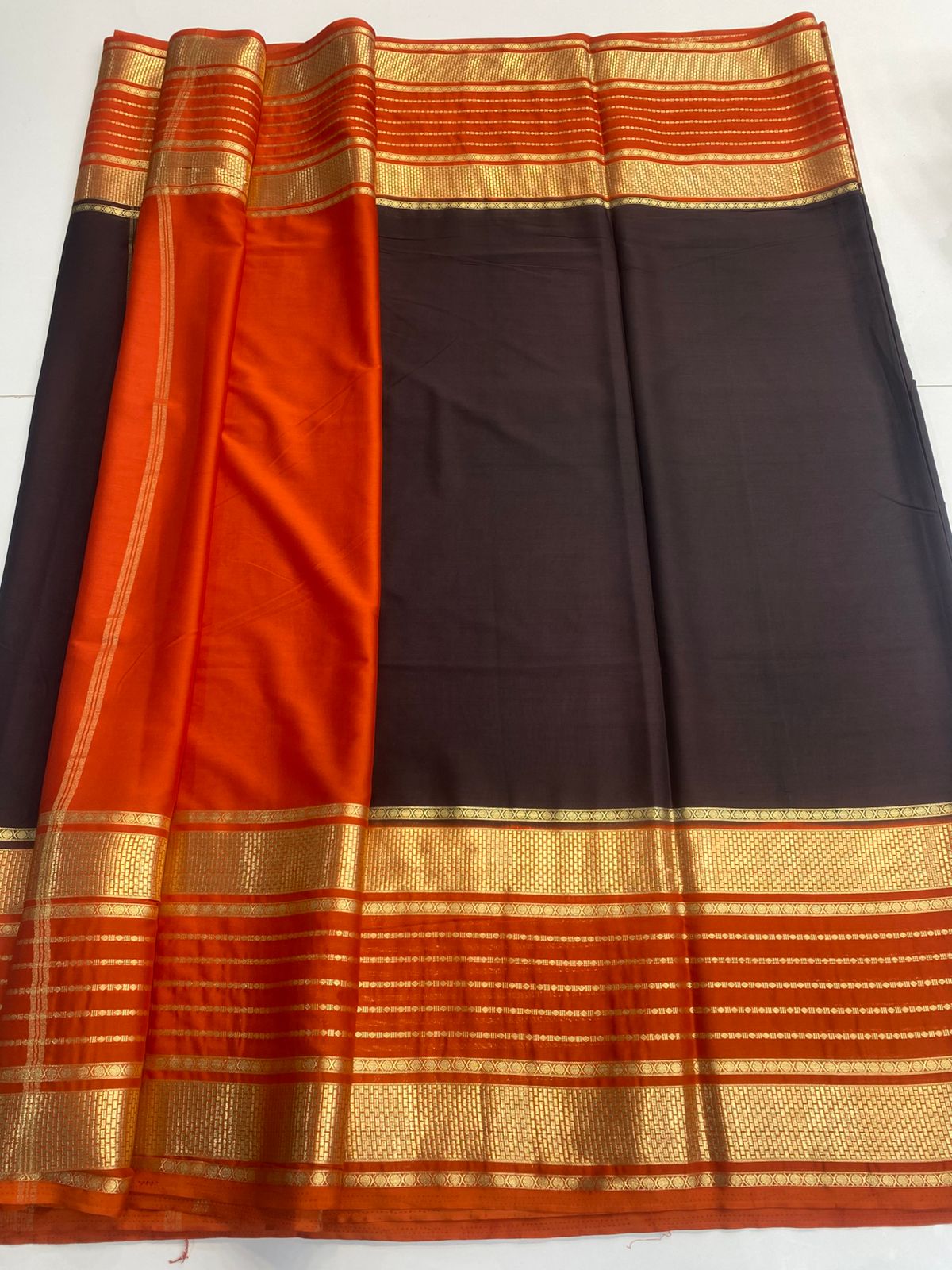 Mysore Crepe Bentex Border Saree (3158)