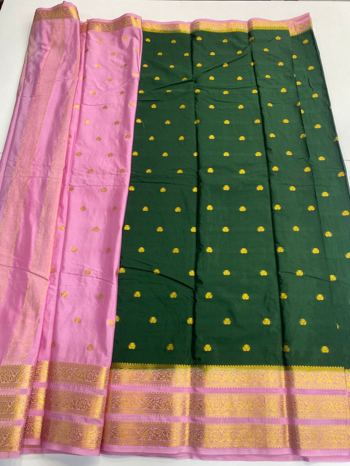 Mysore Crepe Butta Saree (3160)