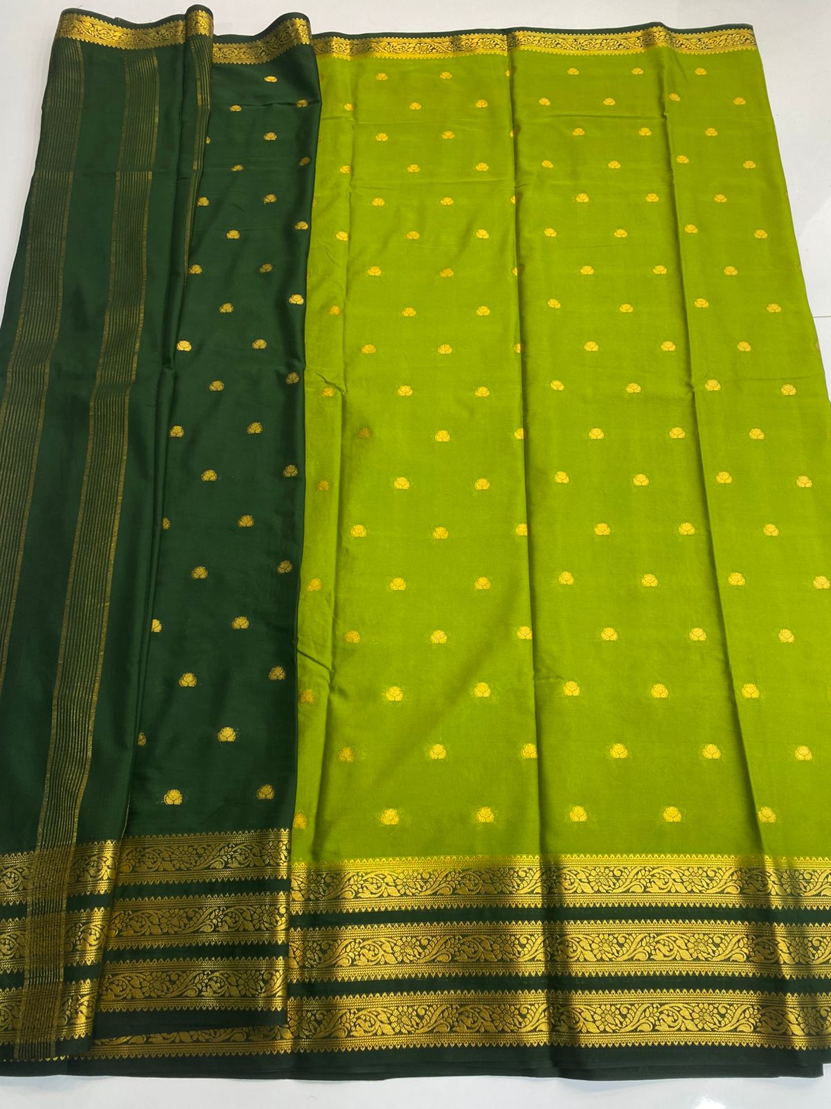 Mysore Crepe Butta Saree (3160)