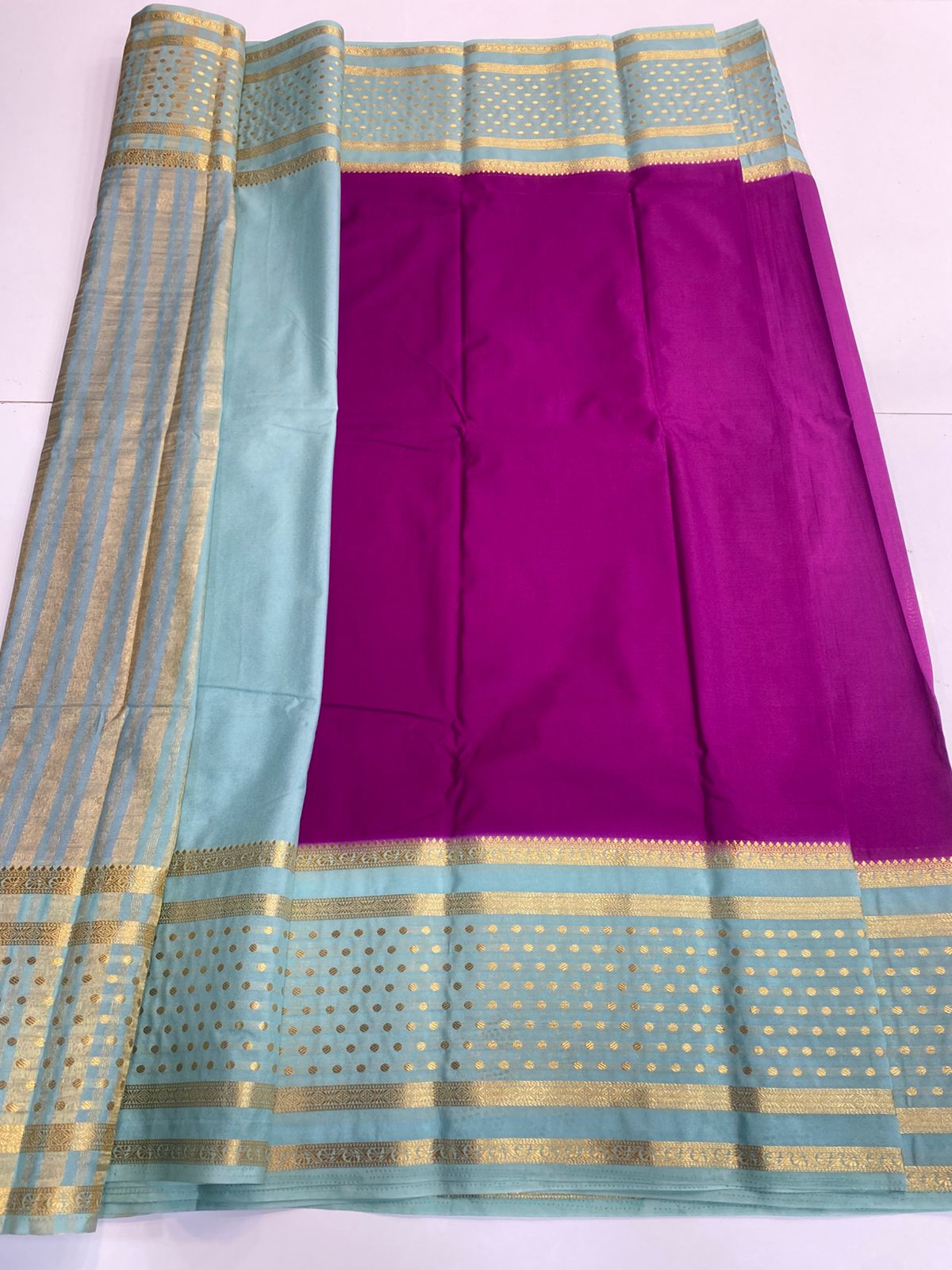 Mysore Crepe Bentex With Butta Border Saree (3121)