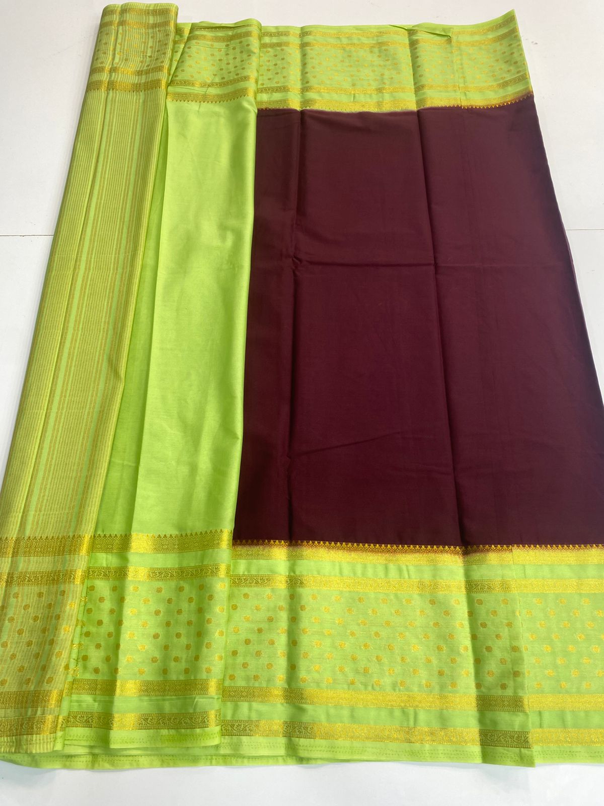 Mysore Crepe Bentex With Butta Border Saree (3164)
