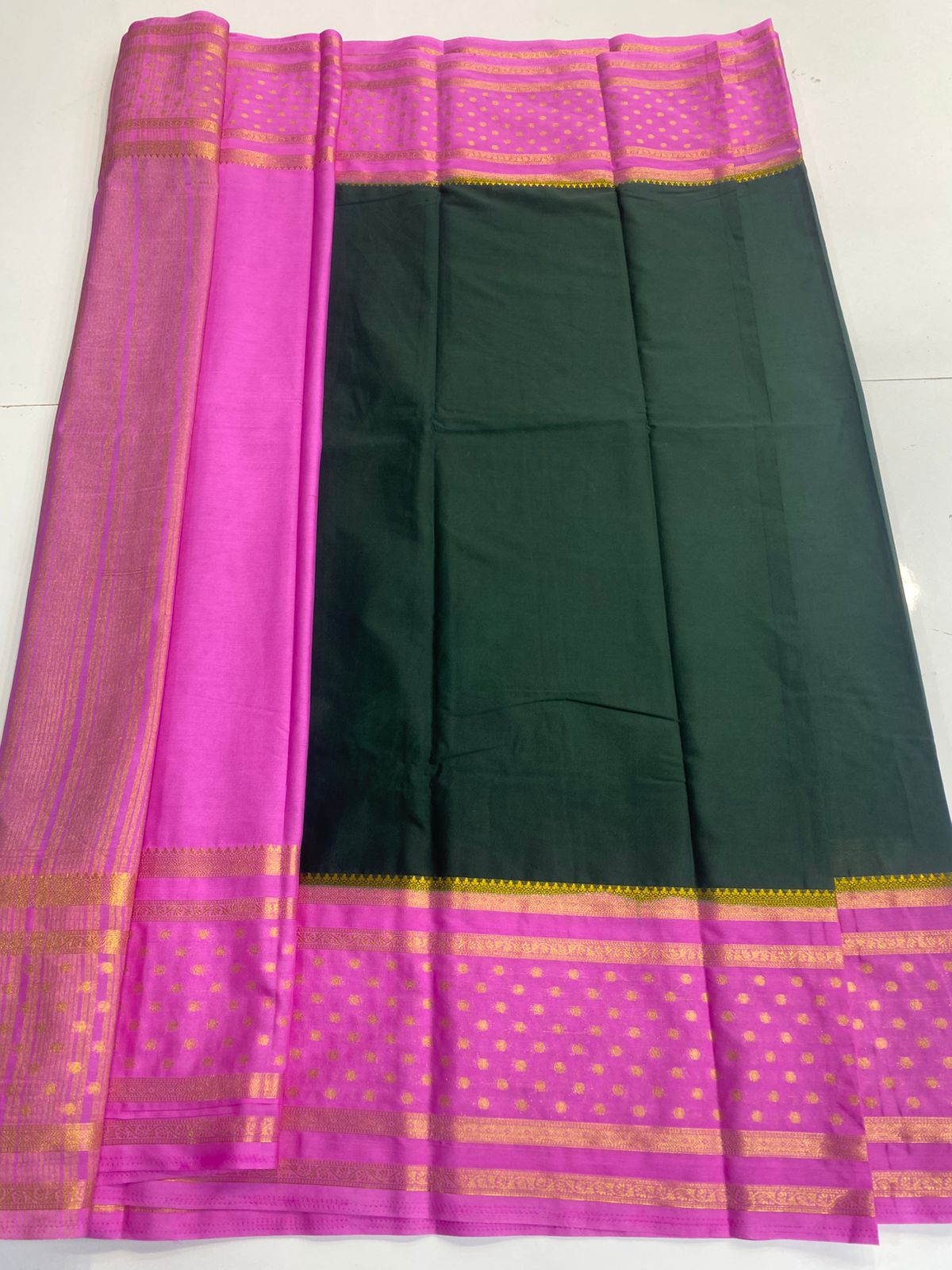 Mysore Crepe Bentex With Butta Border Saree (3164)