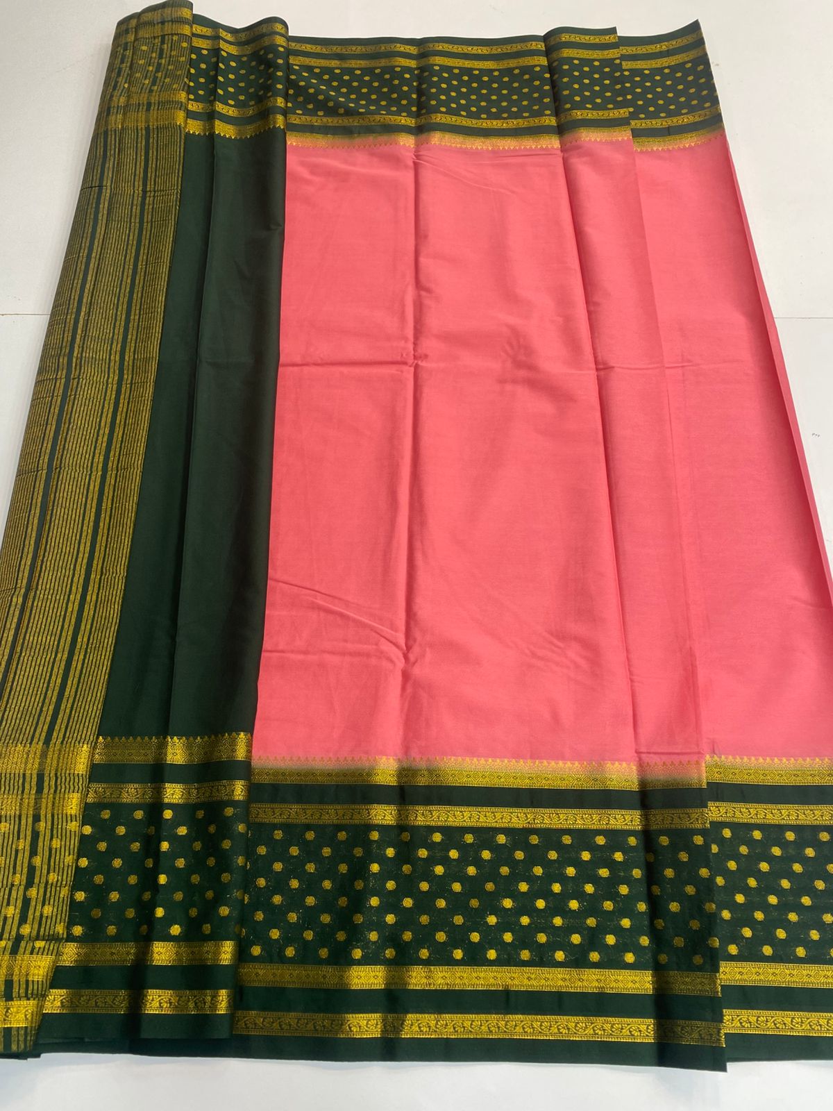 Mysore Crepe Bentex With Butta Border Saree (3164)