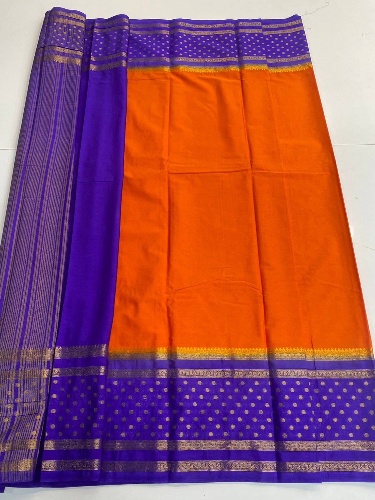 Mysore Crepe Bentex With Butta Border Saree (3164)