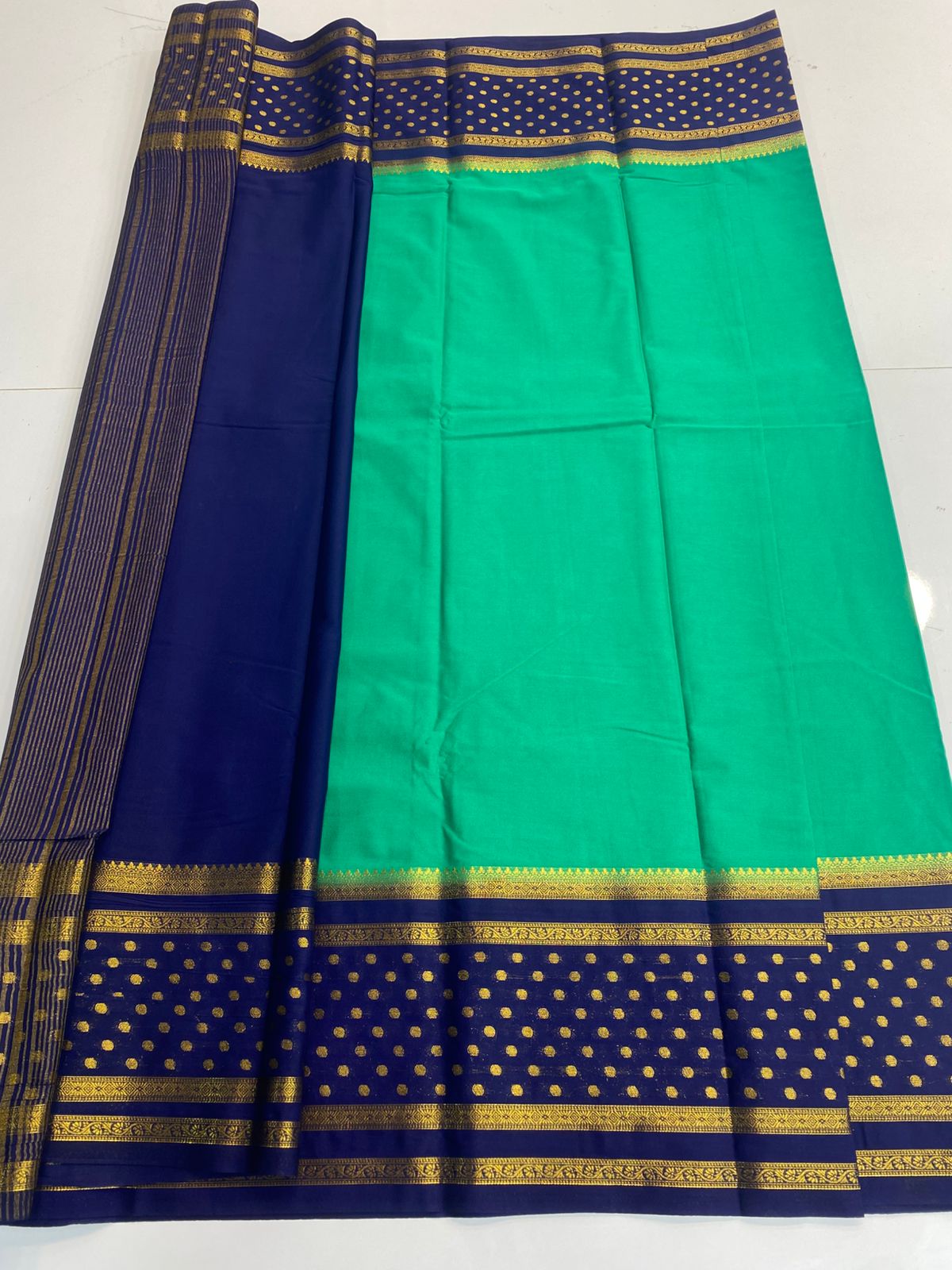 Mysore Crepe Bentex With Butta Border Saree (3164)
