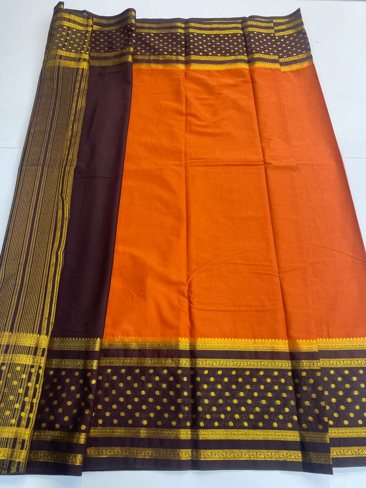 Mysore Crepe Bentex With Butta Border Saree (3164)