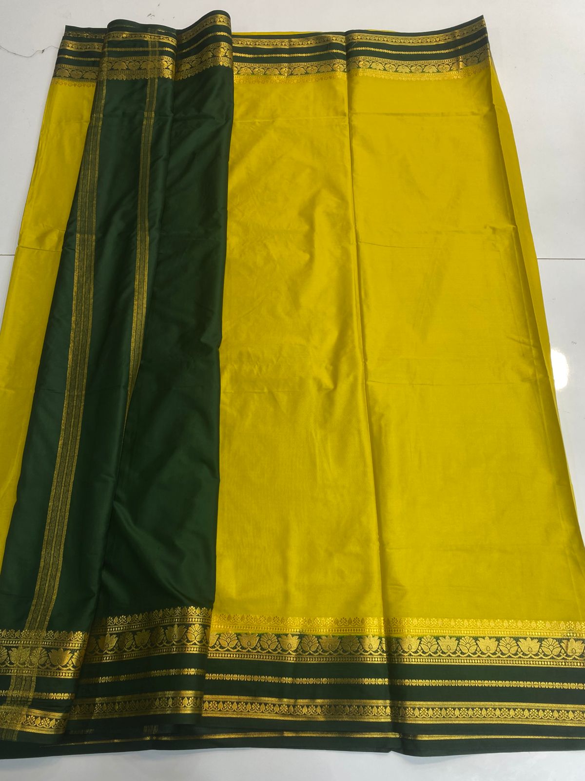 Mysore Crepe Bentex Border Saree(3166B)