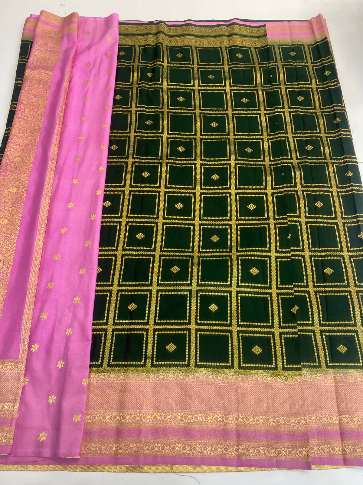 Georgette Checks Butta Saree(3174A)