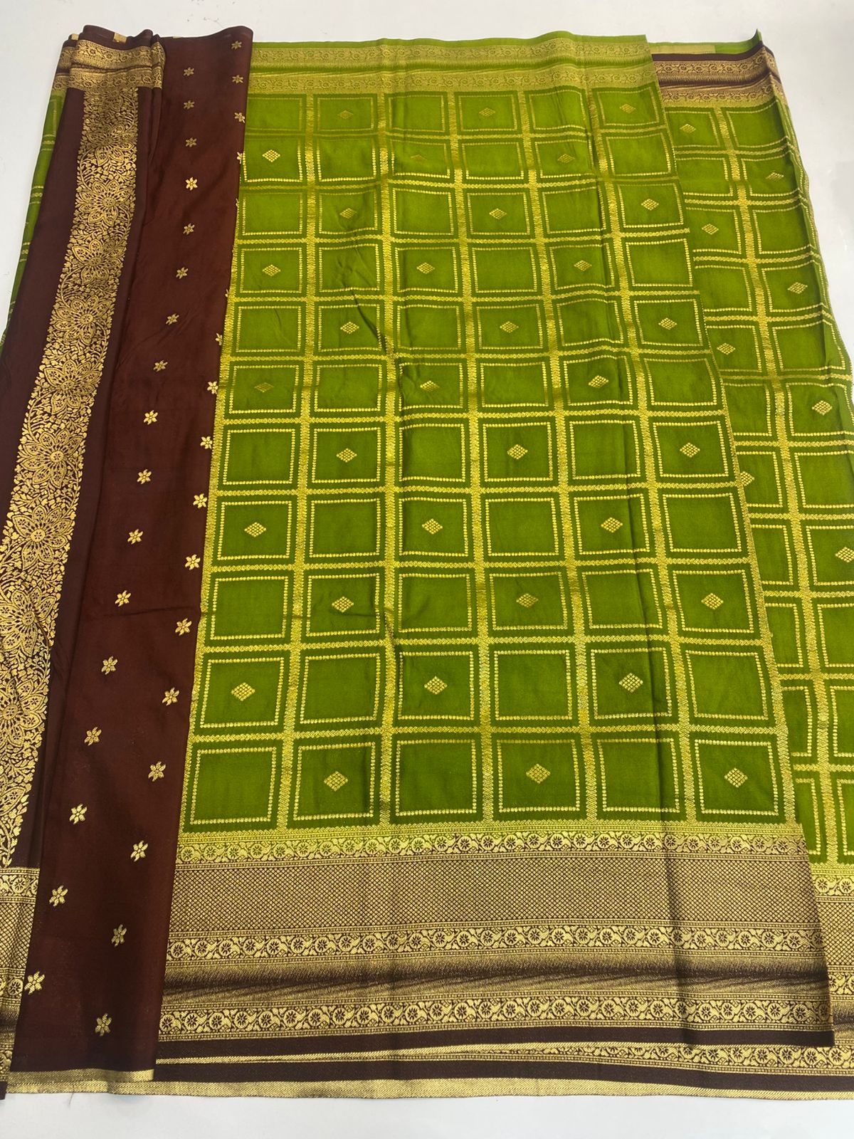 Georgette Checks Butta Saree(3174A)