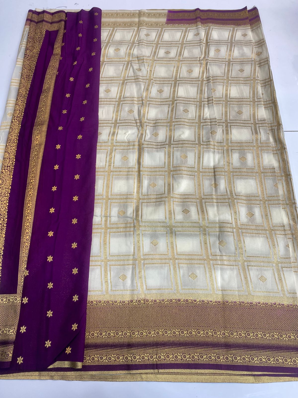 Georgette Checks Butta Saree(3174A)