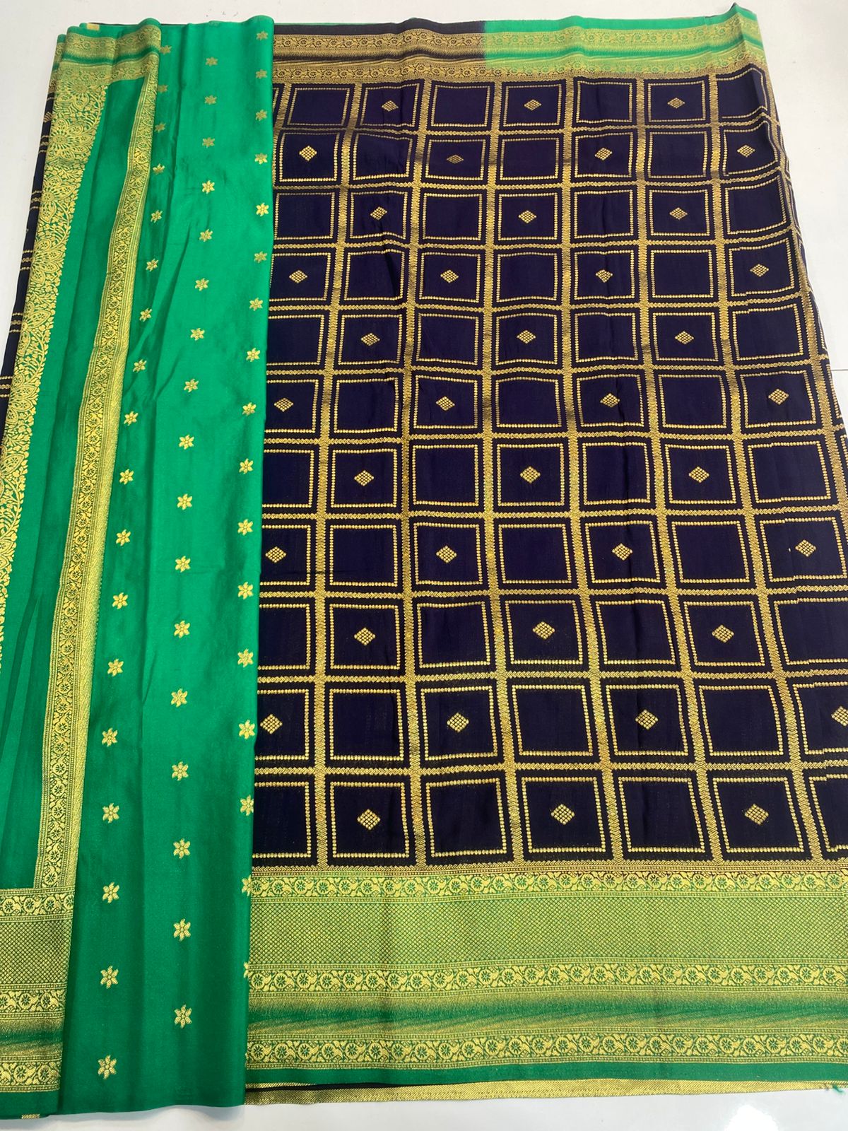 Georgette Checks Butta Saree(3174A)