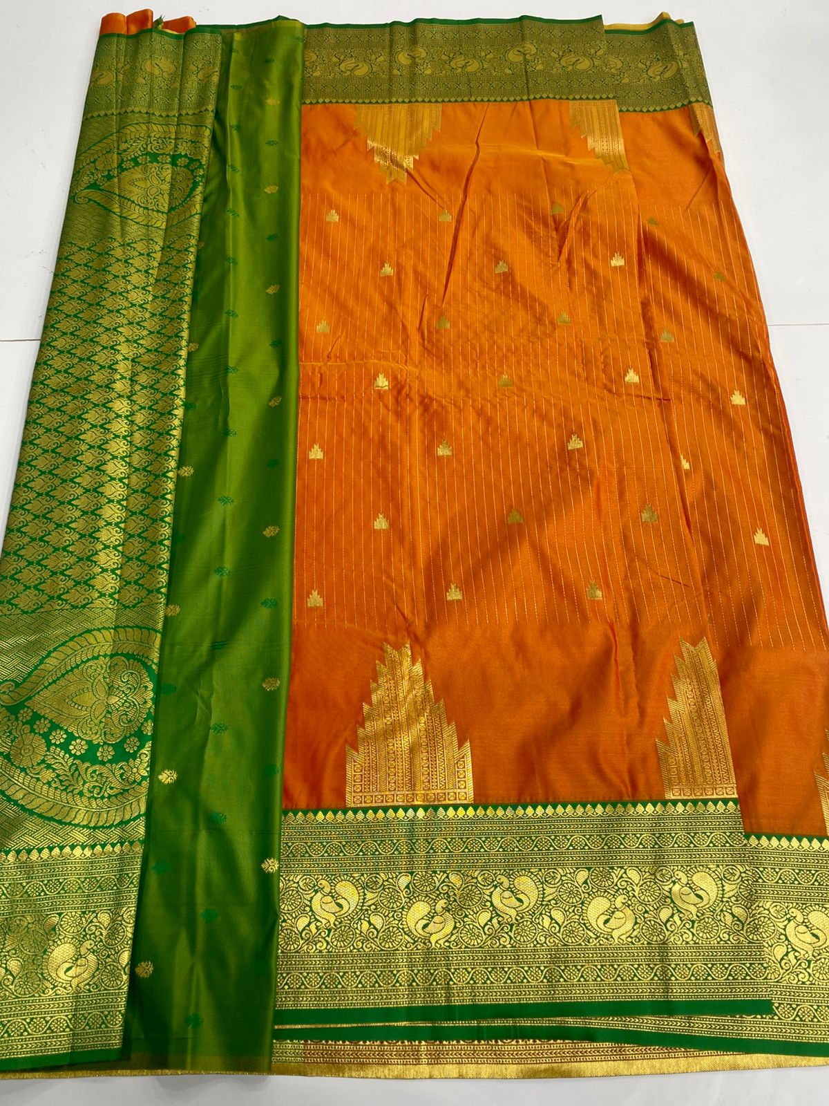 Semi Silk Broket Saree (3167A)