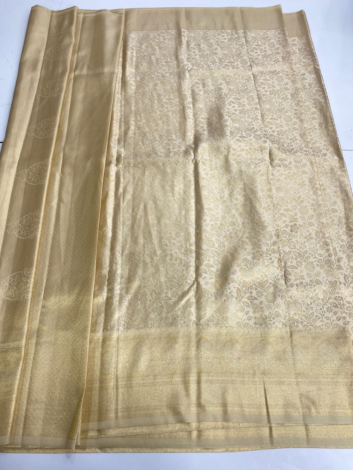 Semi Silk Tissue Broket Satin Saree(3026B)