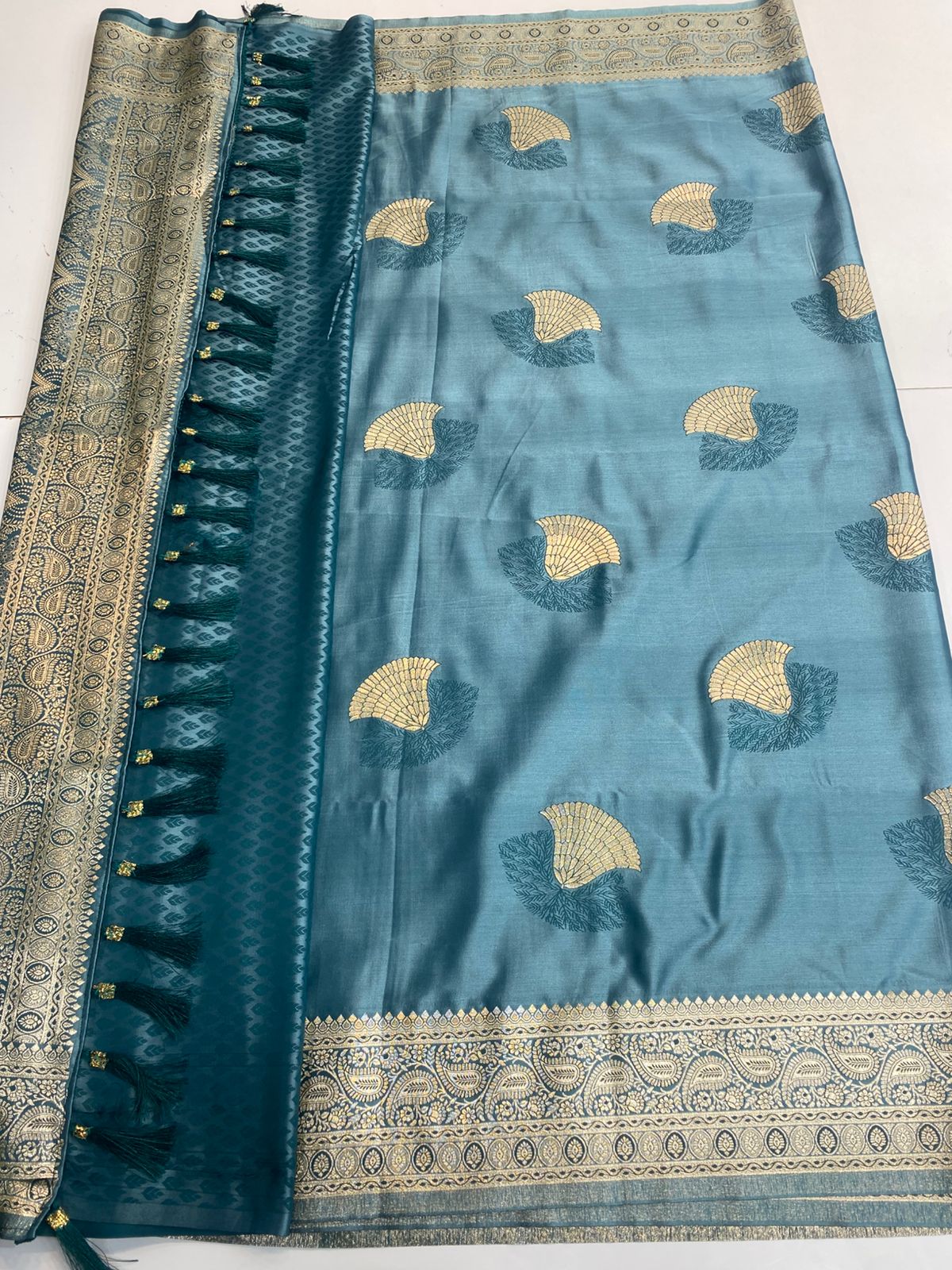 Semi Silk Butta Saree(3170C)