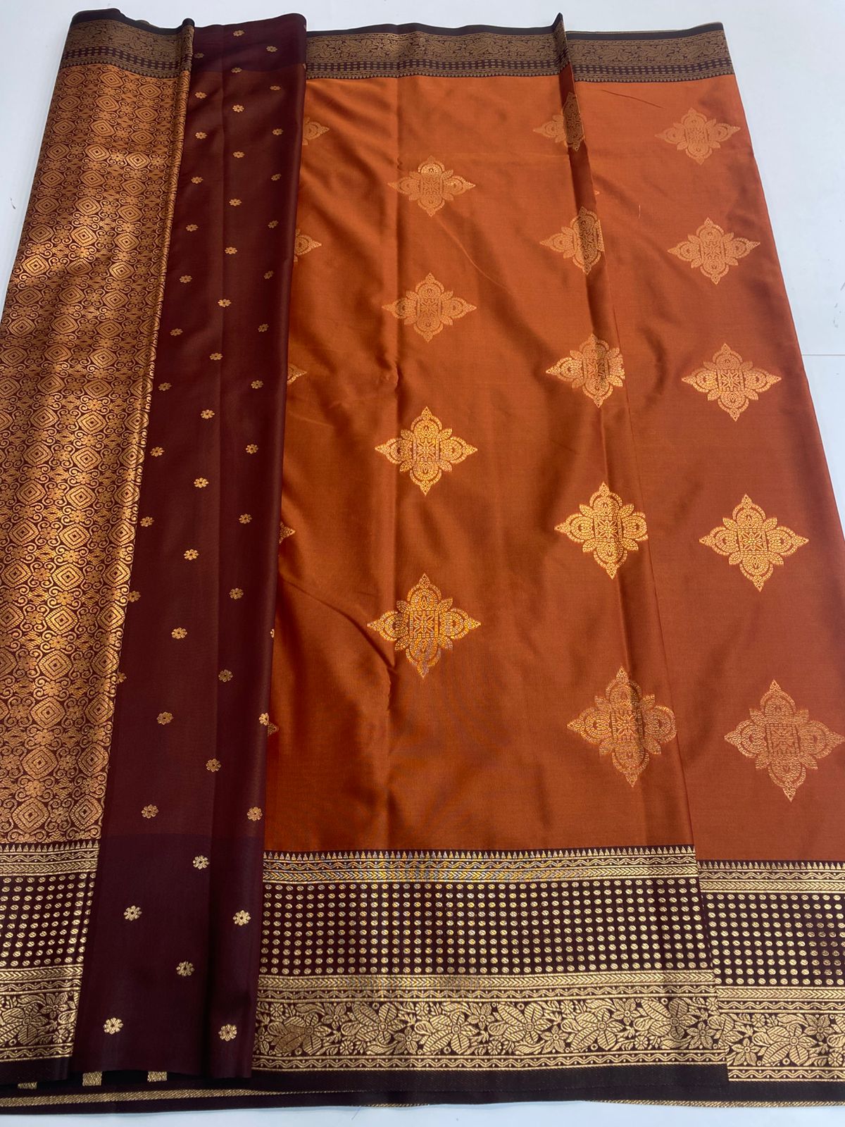 Semi Silk Butta Saree(3186B)