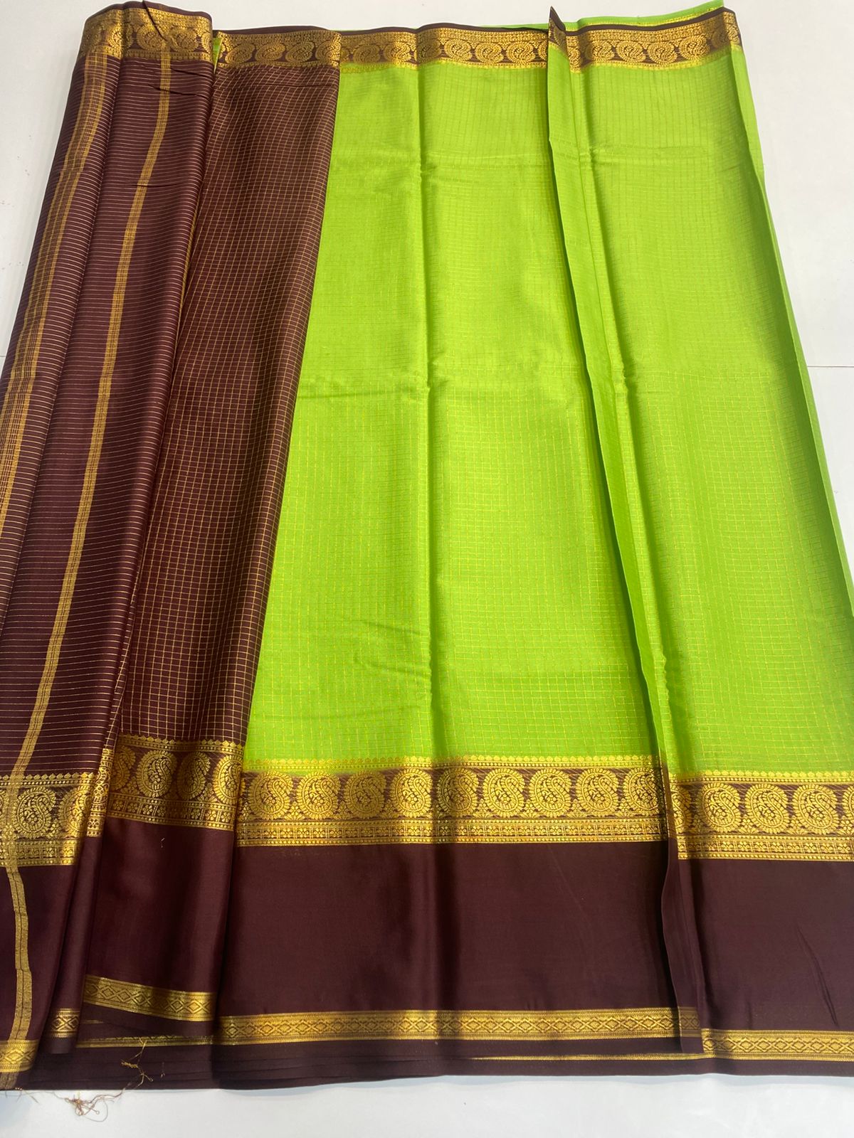 Fancy Georgette Chex Saree(3179)