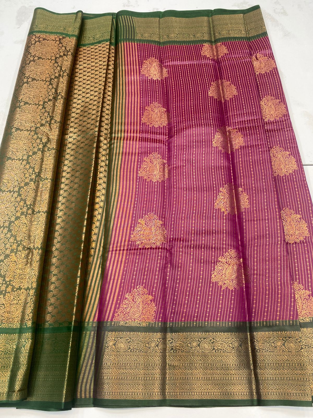 Semi Silk Broket Saree(3194B)