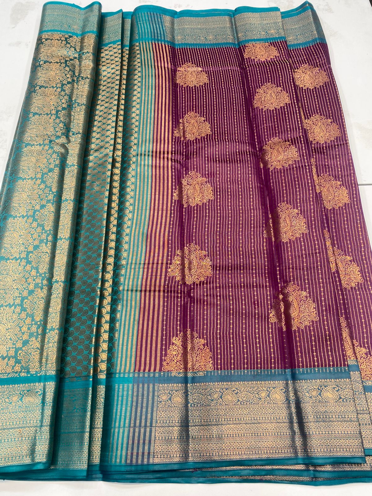 Semi Silk Broket Saree(3194B)
