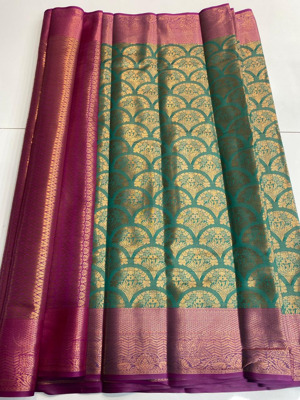 Semi Silk Broket Saree(3194A)