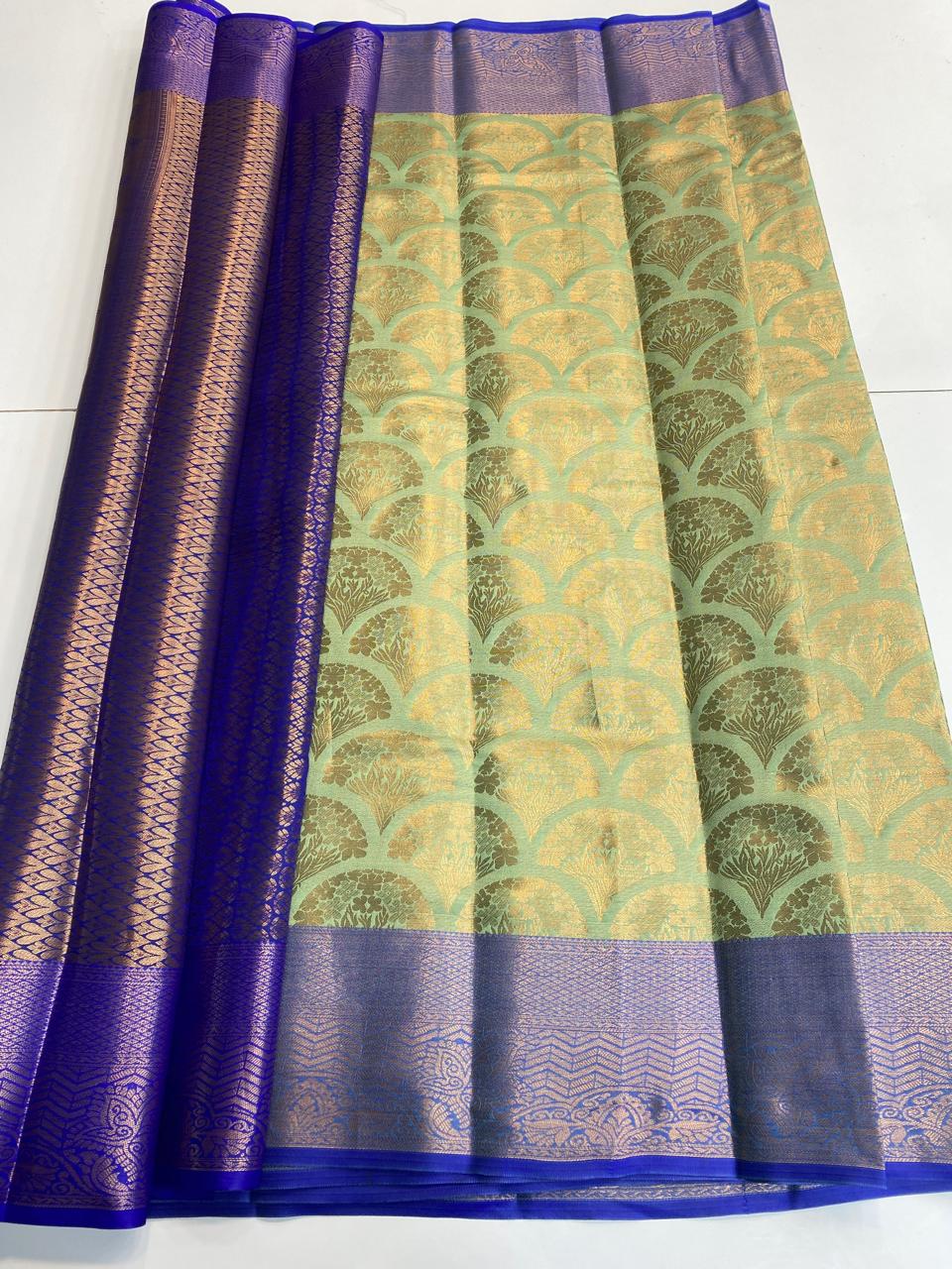 Semi Silk Broket Saree(3194A)