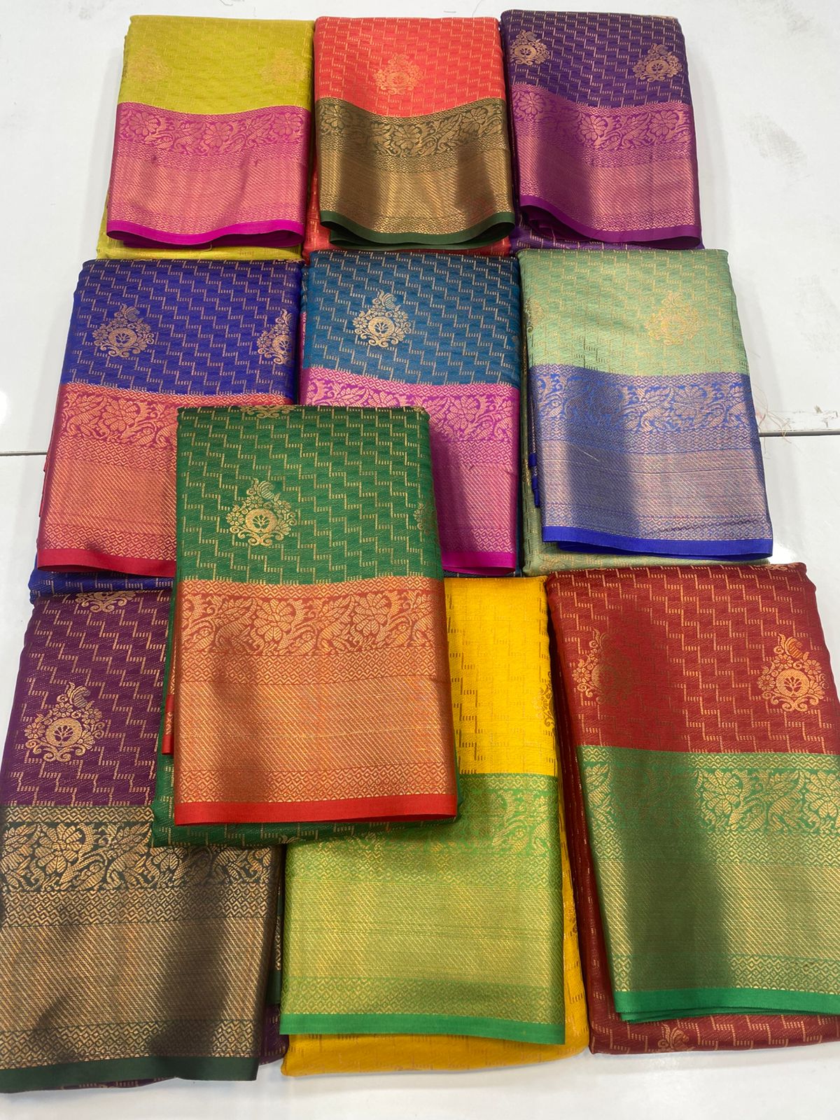 Semi Silk Broket Saree(3194C)