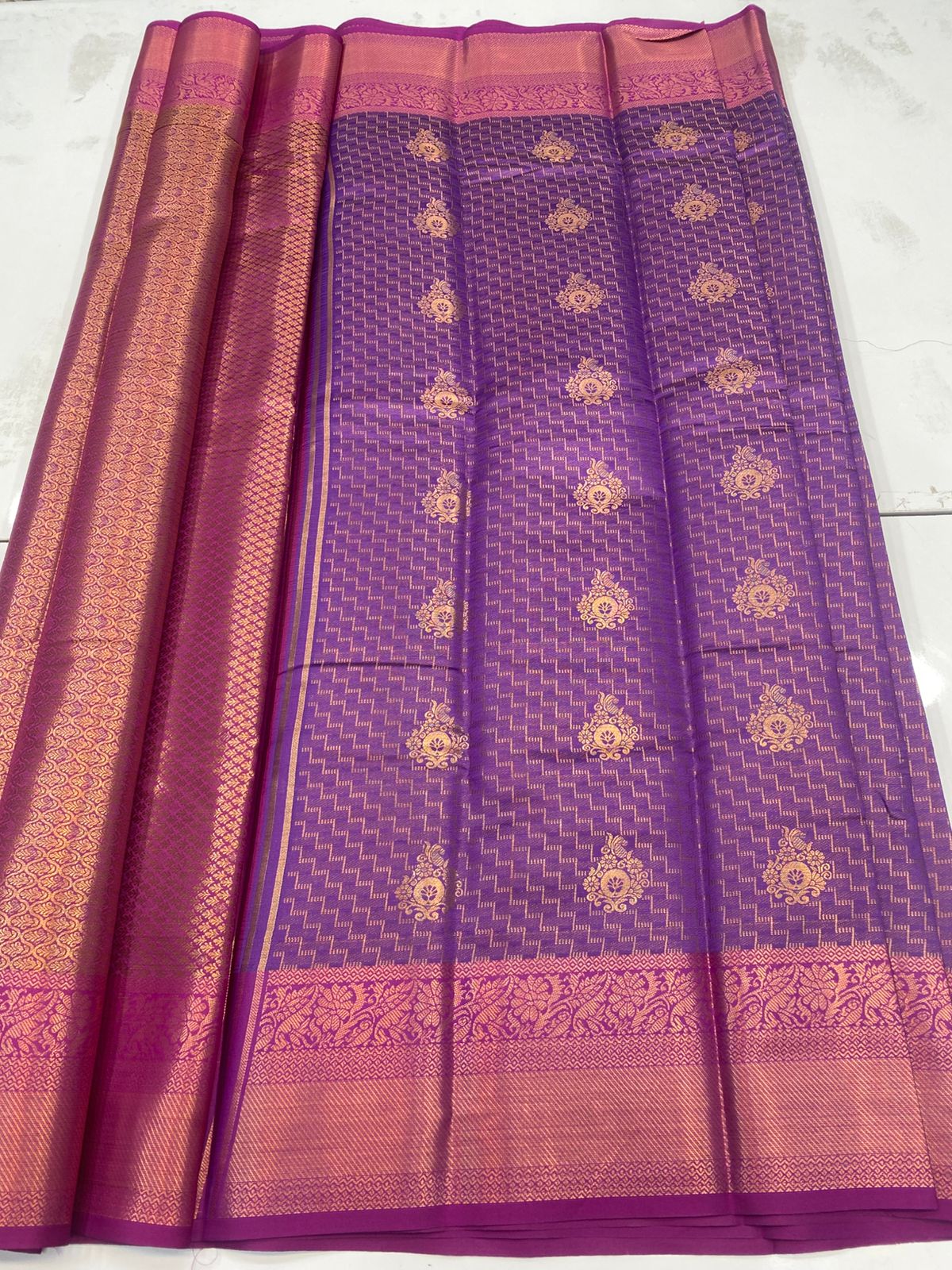 Semi Silk Broket Saree(3194C)