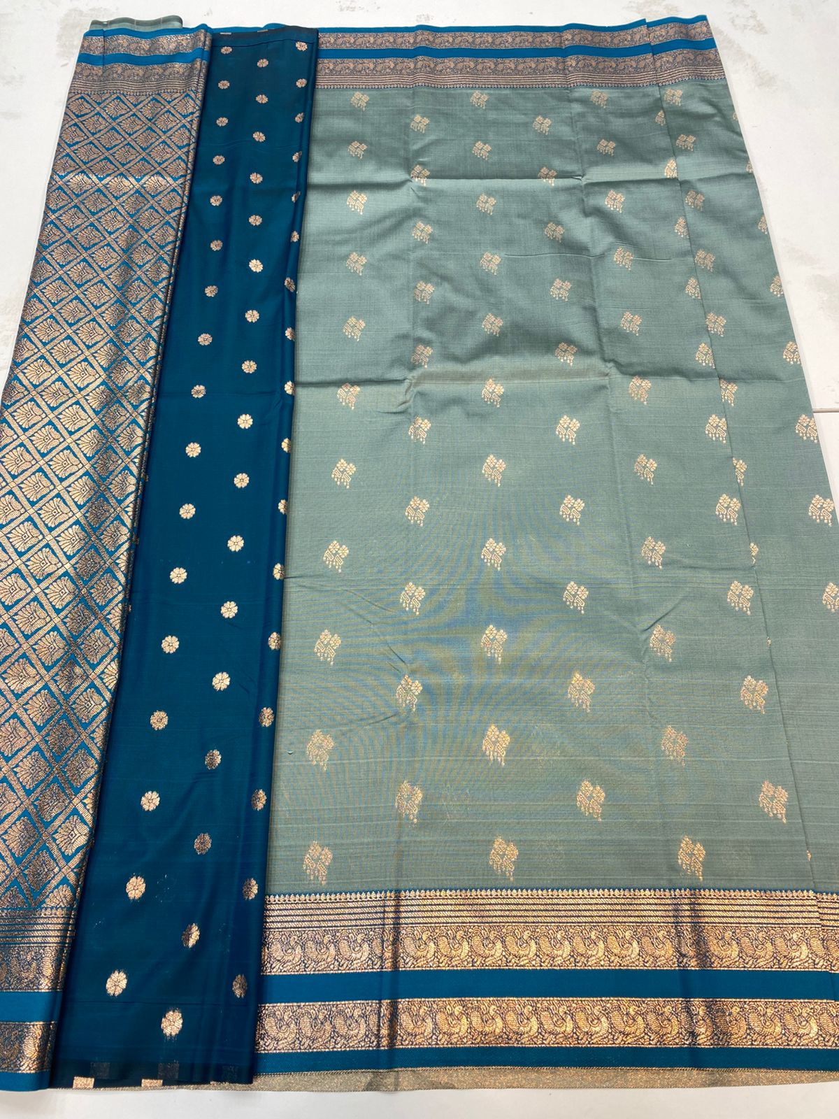 Kanchipuram semi silk Butta sarees(3192)