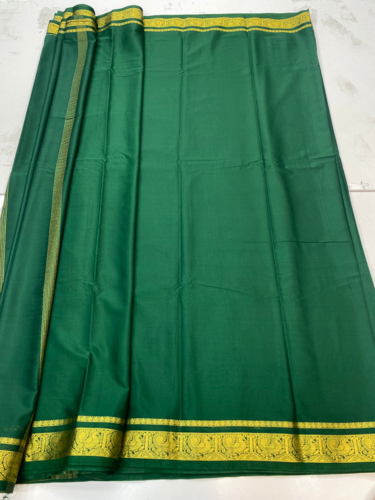 Mysore Crepe Self Saree(3196A)
