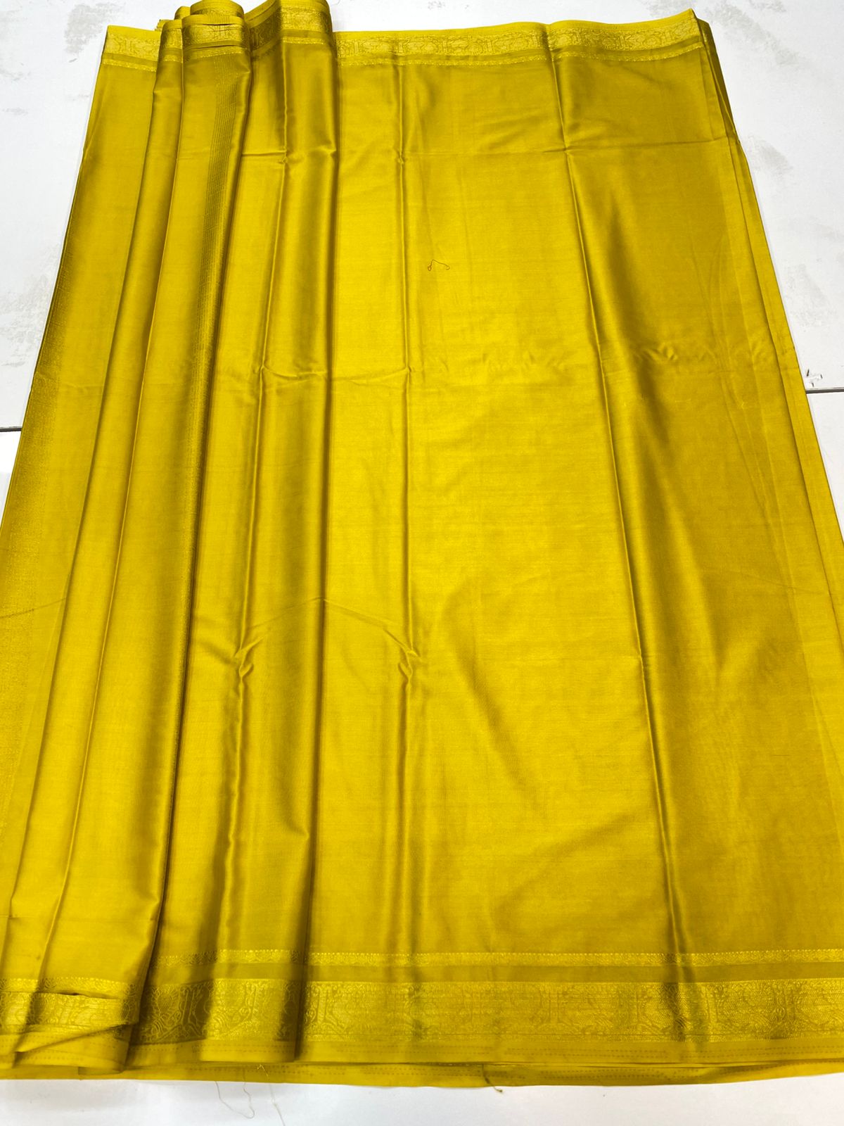 Mysore Crepe Self Saree(3196A)