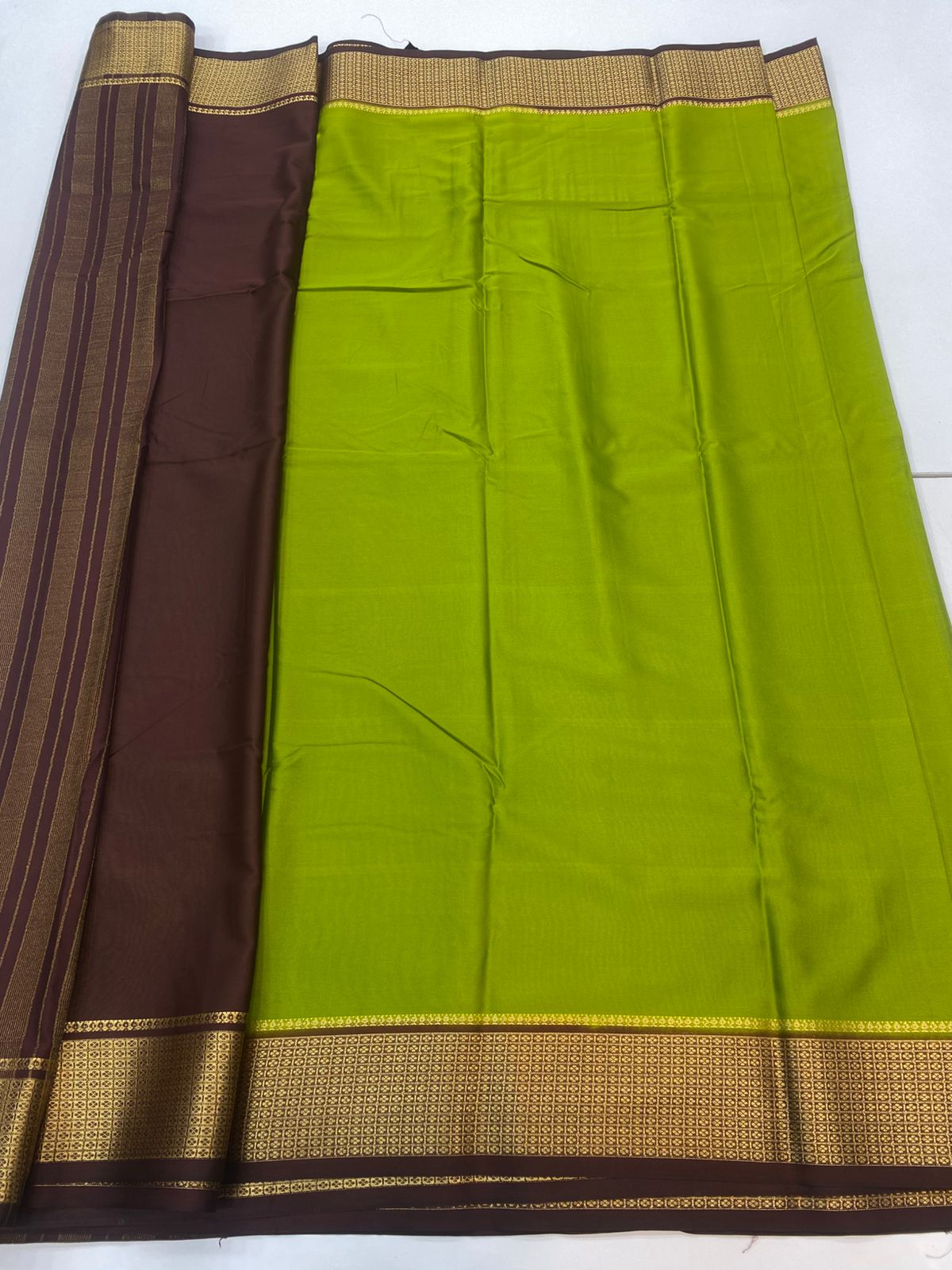 Mysore Crepe Zari Border Saree(3201)